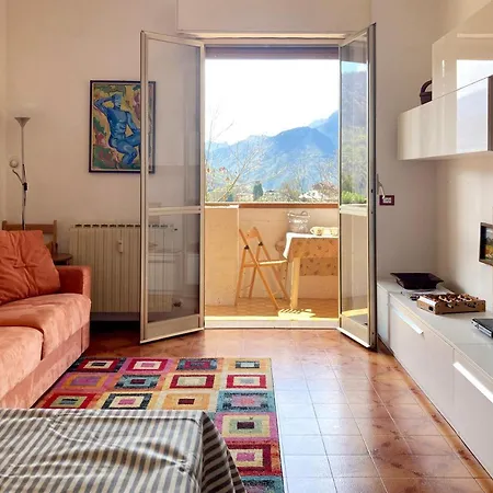 Mountain View Charming Moggio (Lecco)
