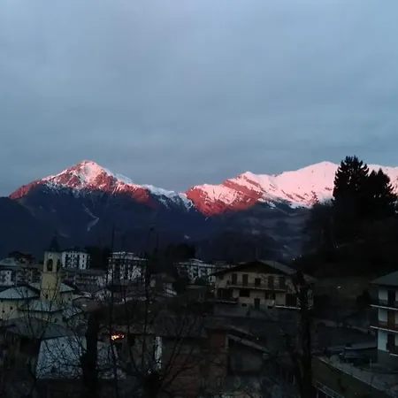 Mountain View Charming Moggio (Lecco)